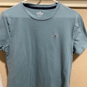 Hollister tee shirt